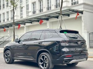Xe VinFast Lux SA 2.0 Tiêu chuẩn 2022