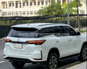 Xe Toyota Fortuner Legender 2.4L 4x2 AT 2024