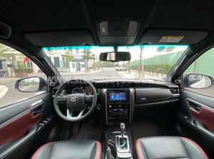Xe Toyota Fortuner Legender 2.4L 4x2 AT 2024