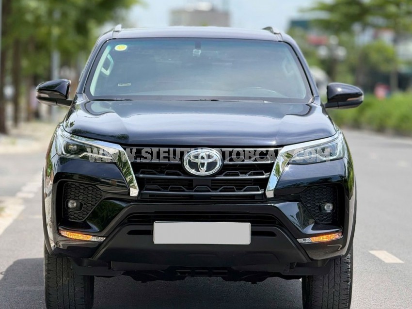 Toyota Fortuner 2.4G 4x2 AT 2021