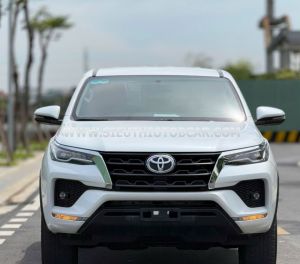 Xe Toyota Fortuner 2.4L 4x2 AT 2024