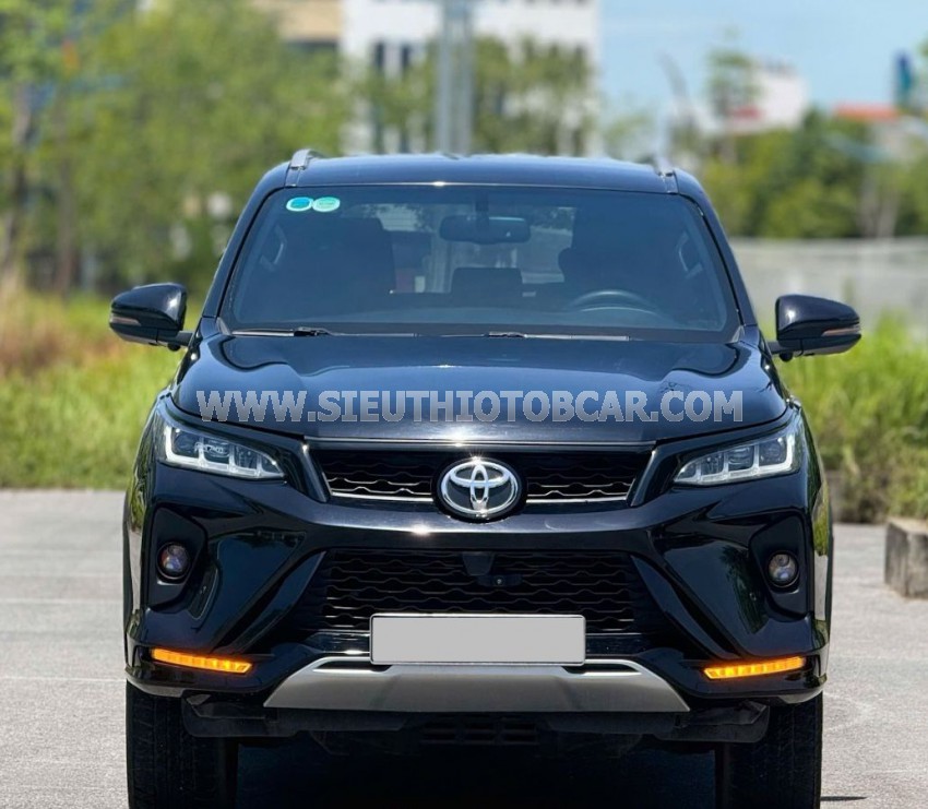 Toyota Fortuner 2.4G 4x2 AT Legender 2021