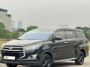 Xe Toyota Innova 2.0 Venturer 2018