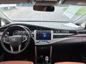 Xe Toyota Innova 2.0 Venturer 2018
