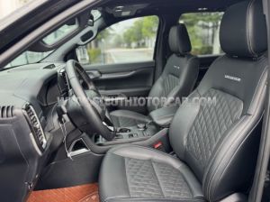 Xe Ford Everest Platinum 2.0L 4x4 AT 2024