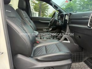 Xe Ford Everest Platinum 2.0L 4x4 AT 2024