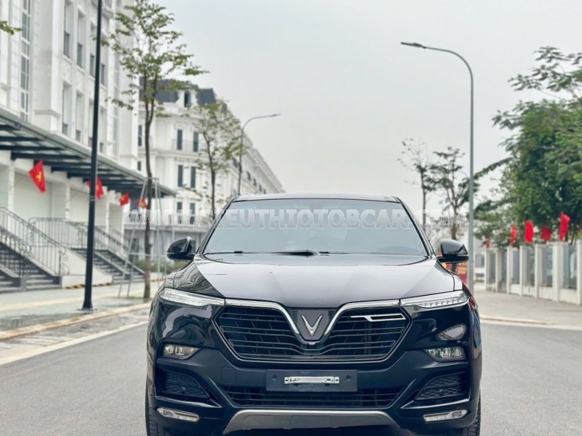 VinFast Lux SA 2.0 Tiêu chuẩn 2022