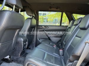 Xe Ford Everest Titanium 2.0L 4x2 AT 2021