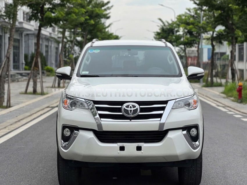Toyota Fortuner 2.7V 4x2 AT 2017