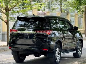 Xe Toyota Fortuner 2.8V 4x4 AT 2019