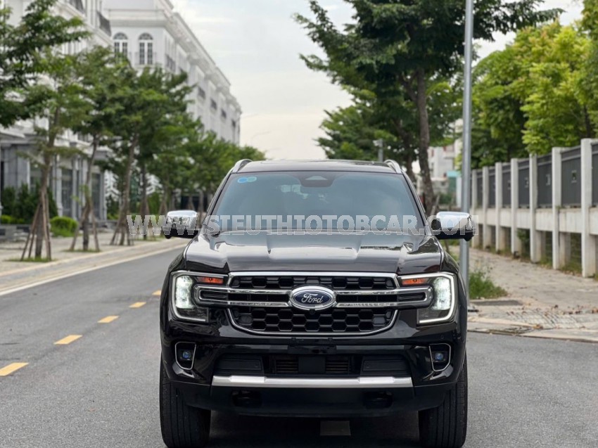 Xe Ford Everest Titanium 2.0L 4x2 AT 2024
