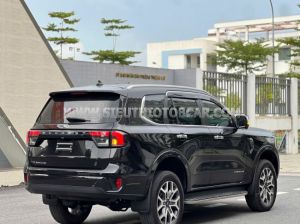 Xe Ford Everest Titanium 2.0L 4x2 AT 2024