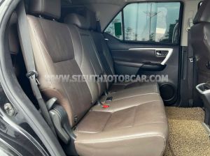 Xe Toyota Fortuner 2.4G 4x2 AT 2019