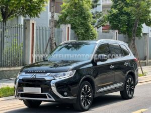 Xe Mitsubishi Outlander 2.0 CVT 2021
