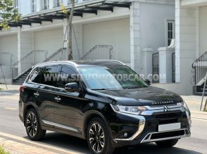 Xe Mitsubishi Outlander 2.0 CVT 2021