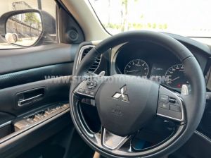 Xe Mitsubishi Outlander 2.0 CVT 2021
