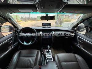 Xe Toyota Fortuner 2.4G 4x2 AT 2019