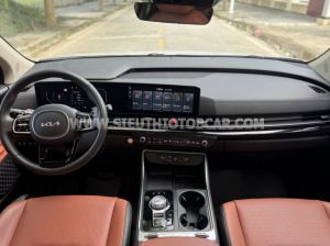 Xe Kia Carnival Signature 2.2D 2025