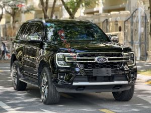 Xe Ford Everest Titanium Plus 2.0L 4x4 AT 2025