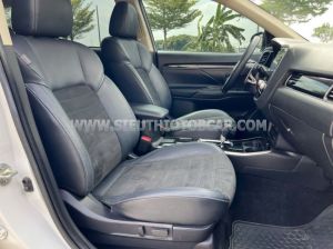 Xe Mitsubishi Outlander 2.0 CVT 2022