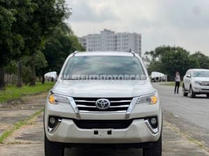 Xe Toyota Fortuner 2.4G 4x2 AT 2019
