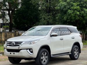 Xe Toyota Fortuner 2.4G 4x2 AT 2019
