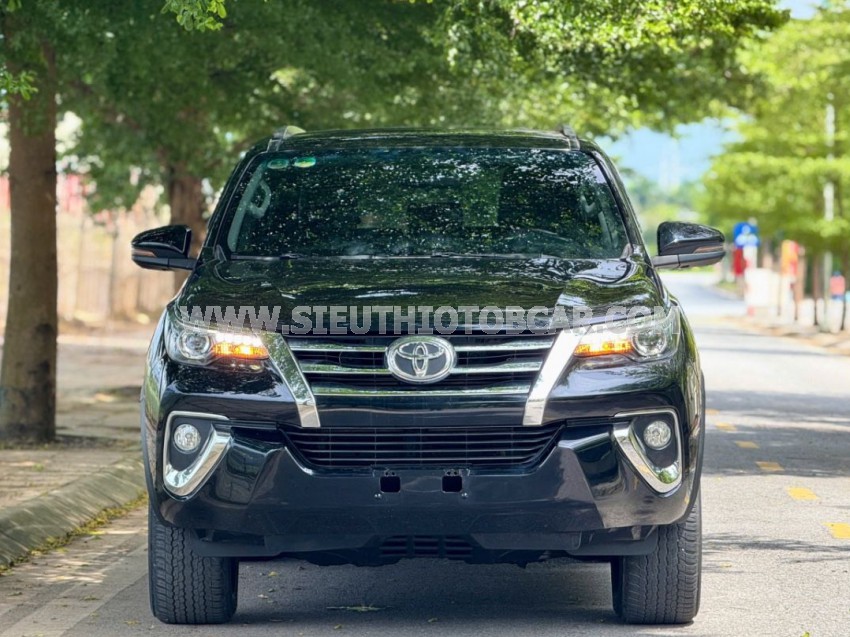 Toyota Fortuner 2.8V 4x4 AT 2019