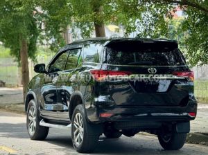 Xe Toyota Fortuner 2.8V 4x4 AT 2019