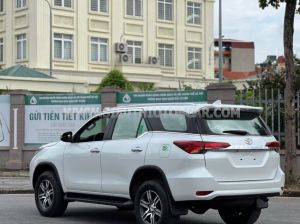 Xe Toyota Fortuner 2.4L 4x2 AT 2025