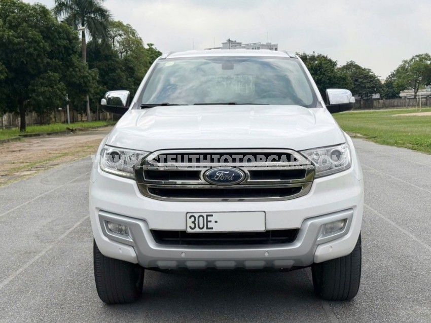 Ford Everest Titanium 2.2L 4x2 AT 2017