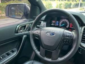 Xe Ford Everest Titanium 2.0L 4x2 AT 2022