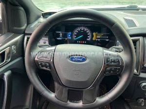 Xe Ford Everest Titanium 2.0L 4x2 AT 2018